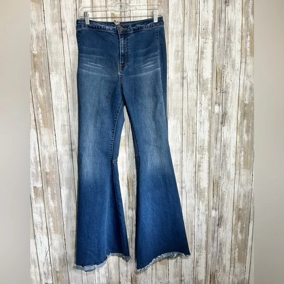 Free People Float On Flare Jeans High Rise Medium Wash Bell Bottom Size 28 - Picture 2 of 7